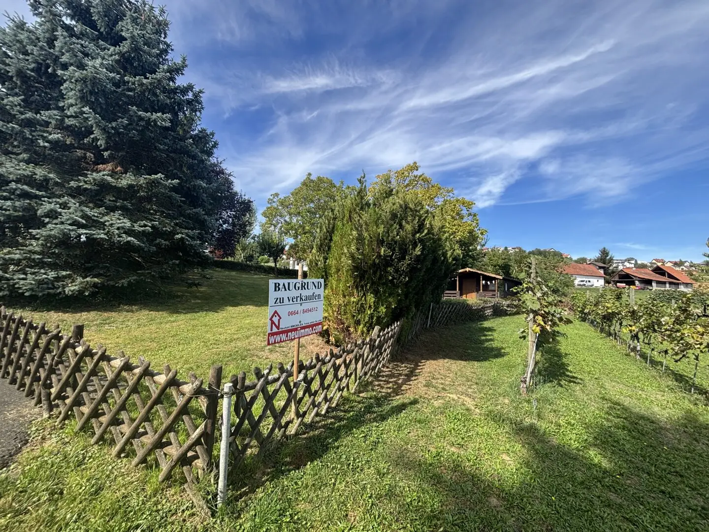 Sunny building plot without construction obligation at the end of the cul-de-sac in Sankt Anna am Aigen
