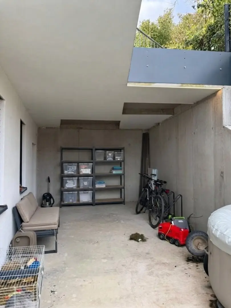 Spacious single-family house with garage