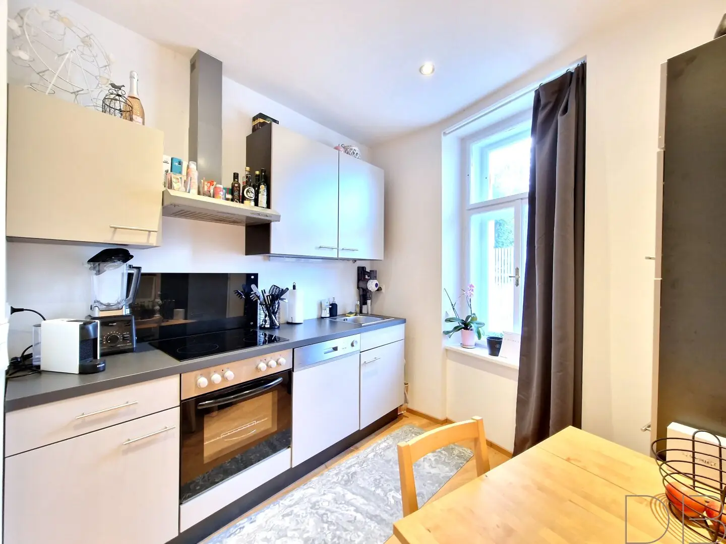 DB IMMOBILIEN | Small but impressive!
