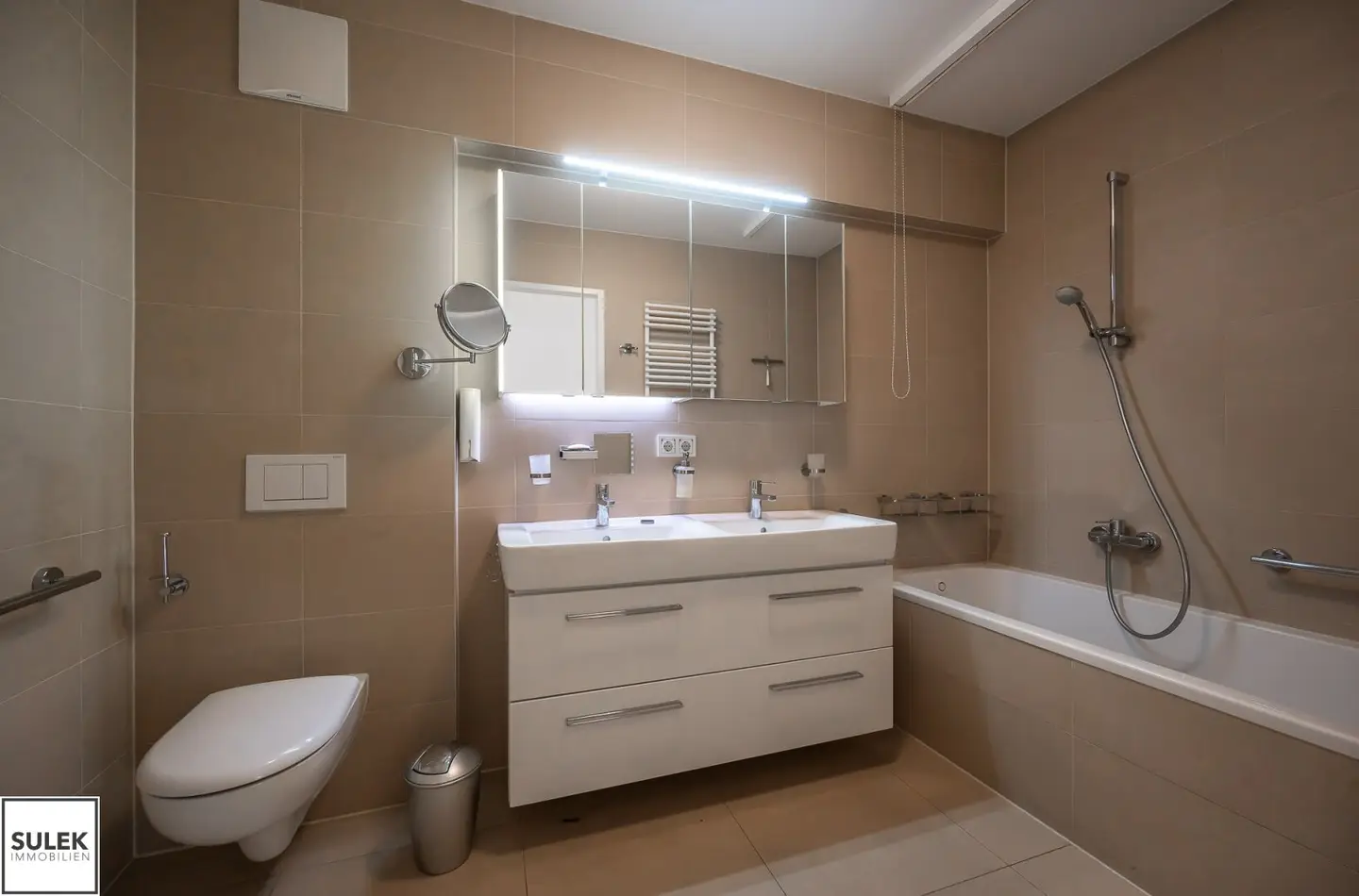 4-room new build apartment with balcony &amp; loggia incl. underground parking space – near U4 Schönbrunn