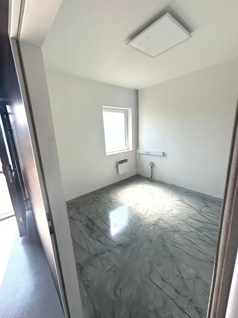 Multipurpose hall in a good location for rent!