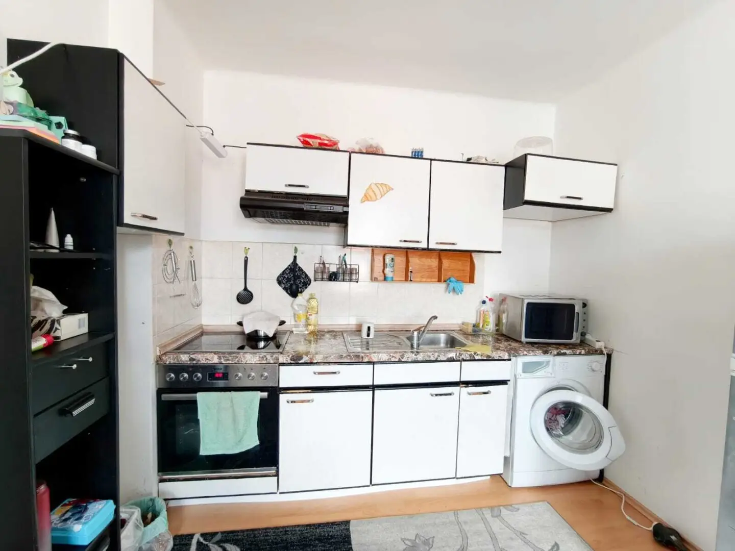 Rented condominium in central location for sale