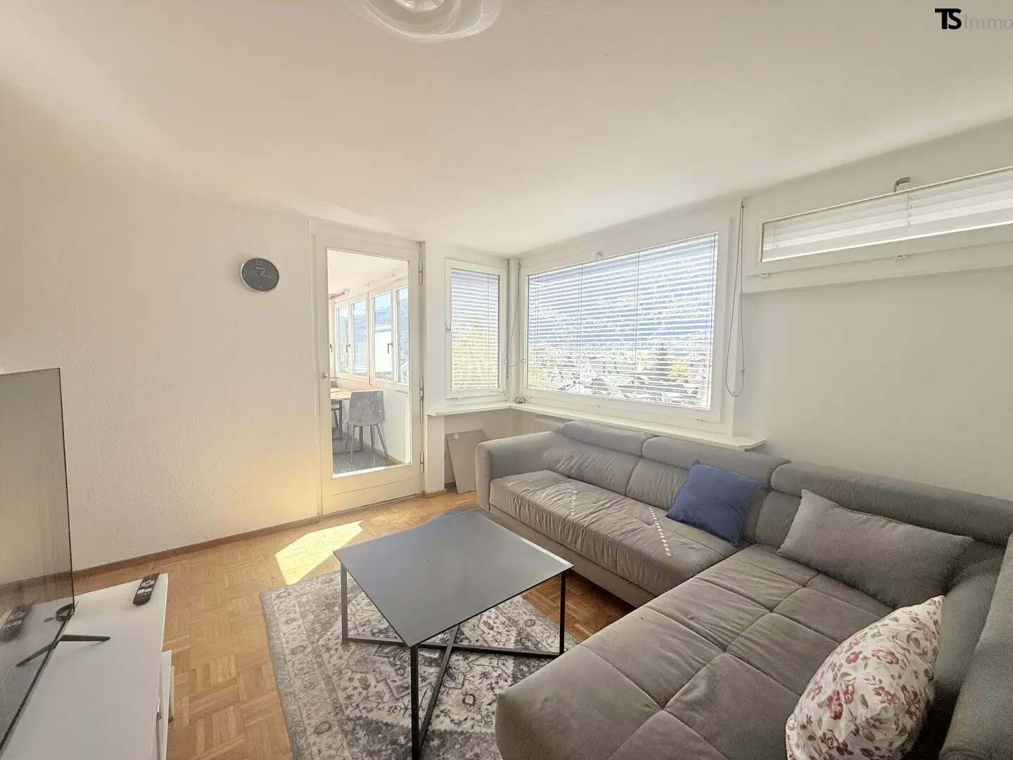 Bludenz: 3.5-room apartment with loggia and magnificent panoramic view, approx. 68 m² with loggia