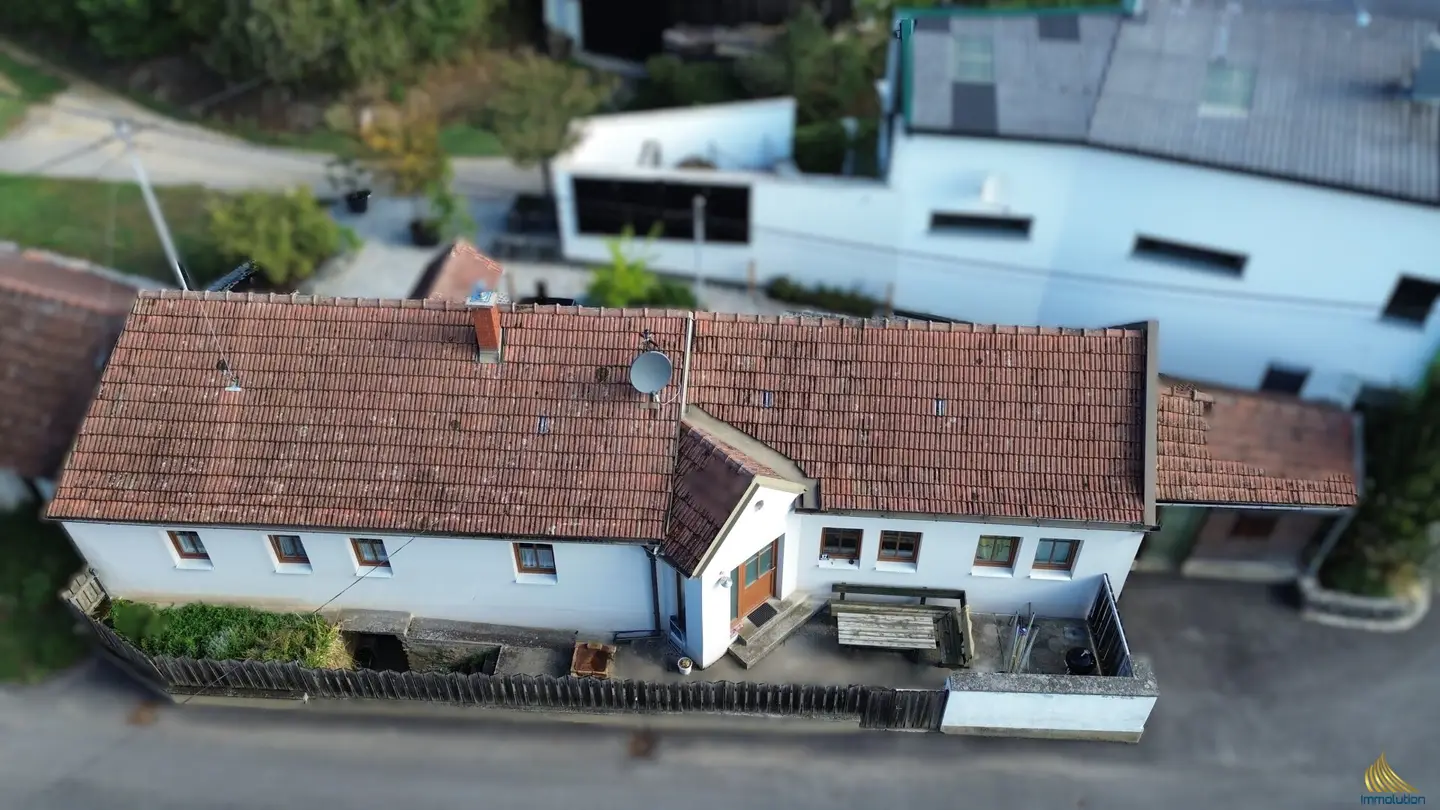 Charming single-family house with wine cellar in Neudegg/Großriedenthal