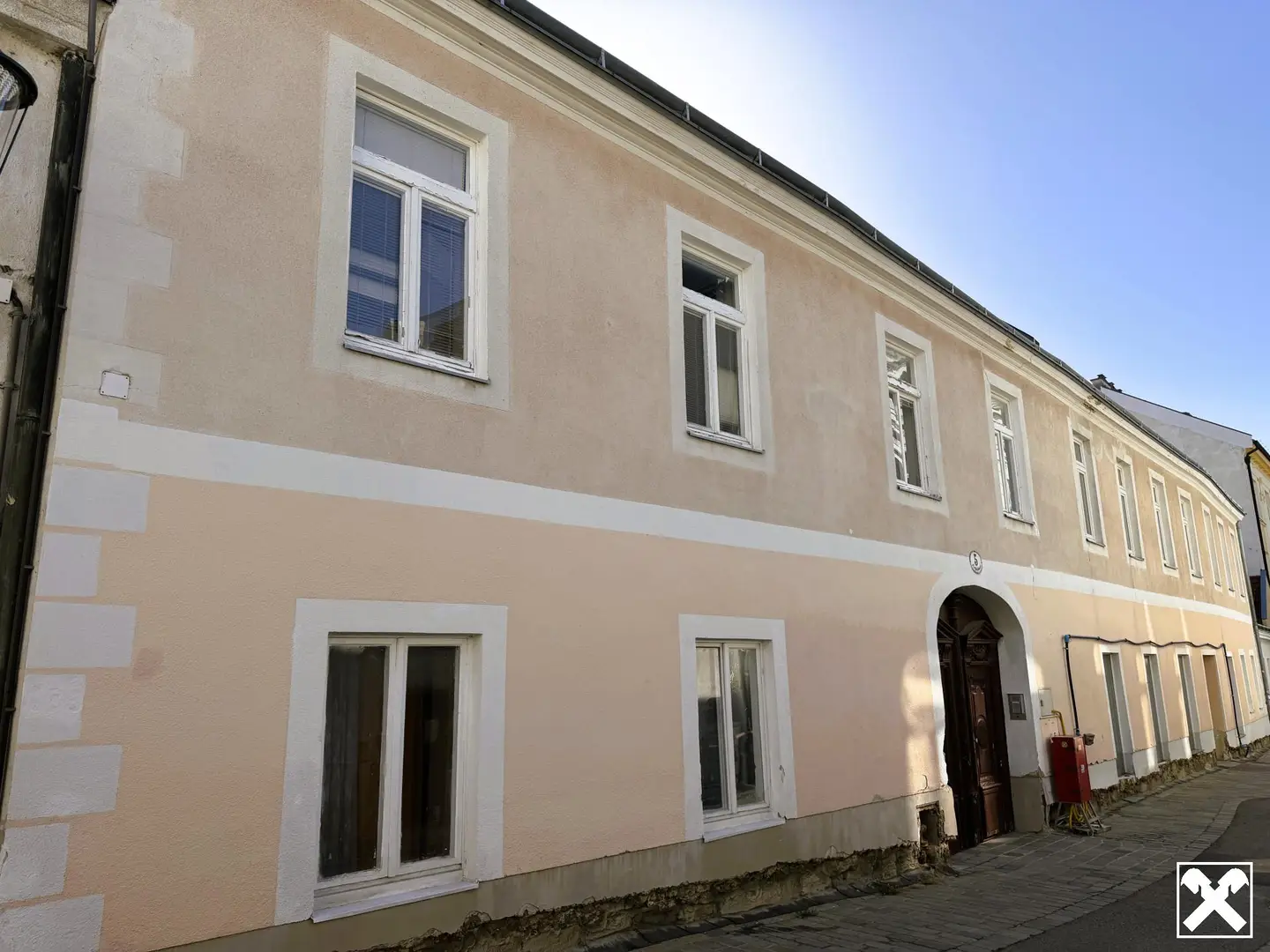 Wohnung in pedestrian zone with approved attic conversion