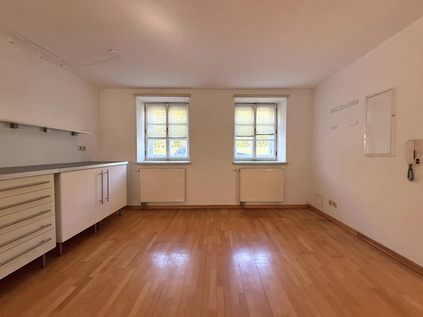 Wohnung in historic townhouse with garden