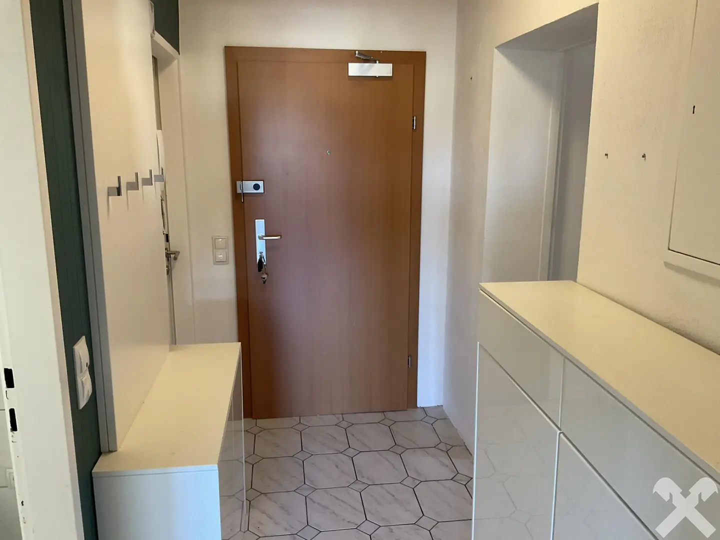 Quiet apartment with loggia and lift