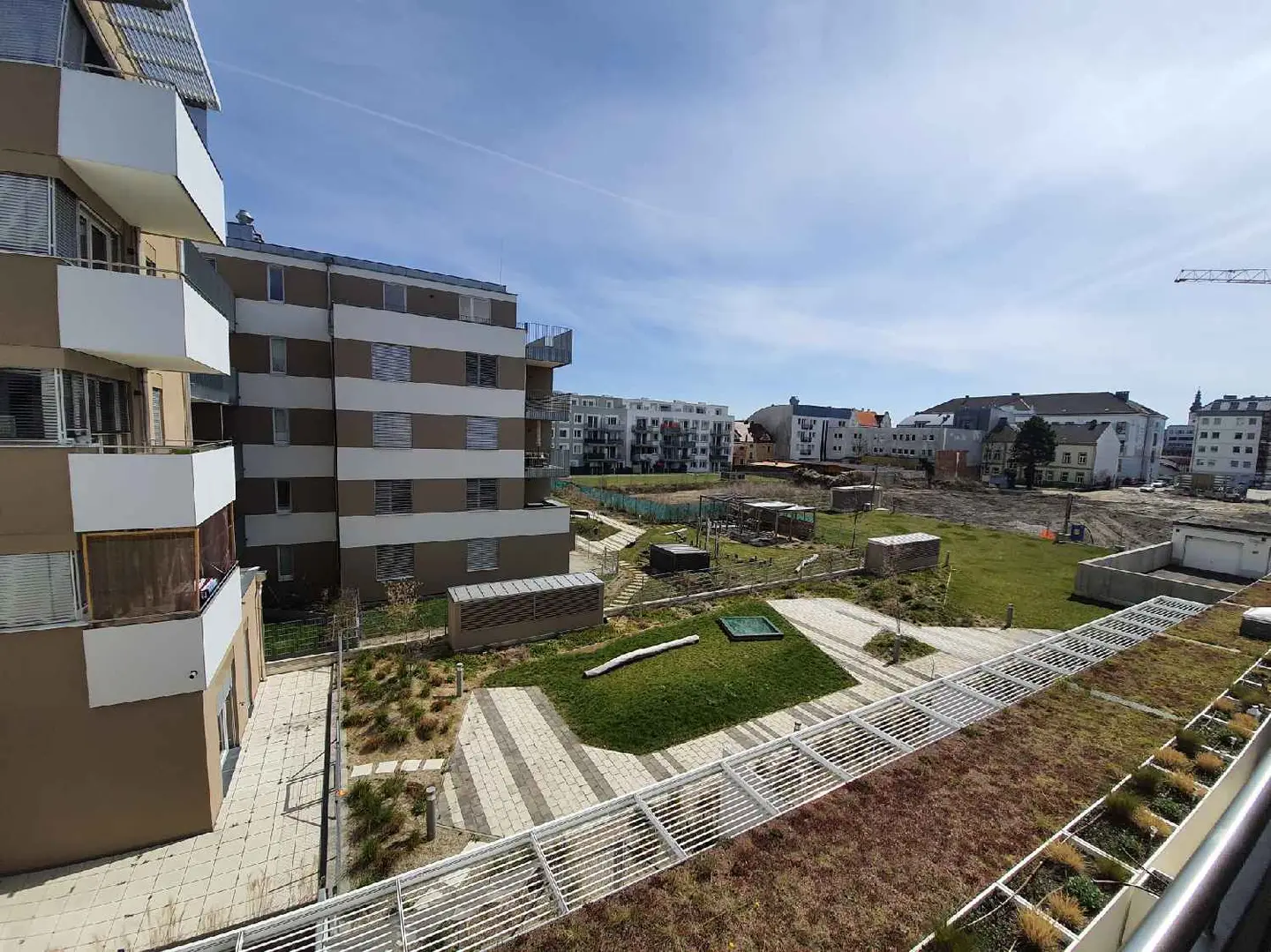 High quality new build apartment with loggia and parquet