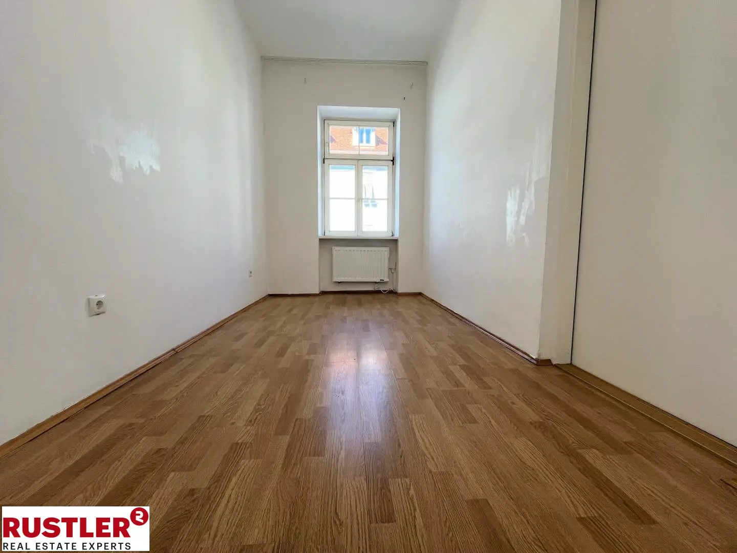 Helle Wohnung nahe Jakominiplatz mit Balkon