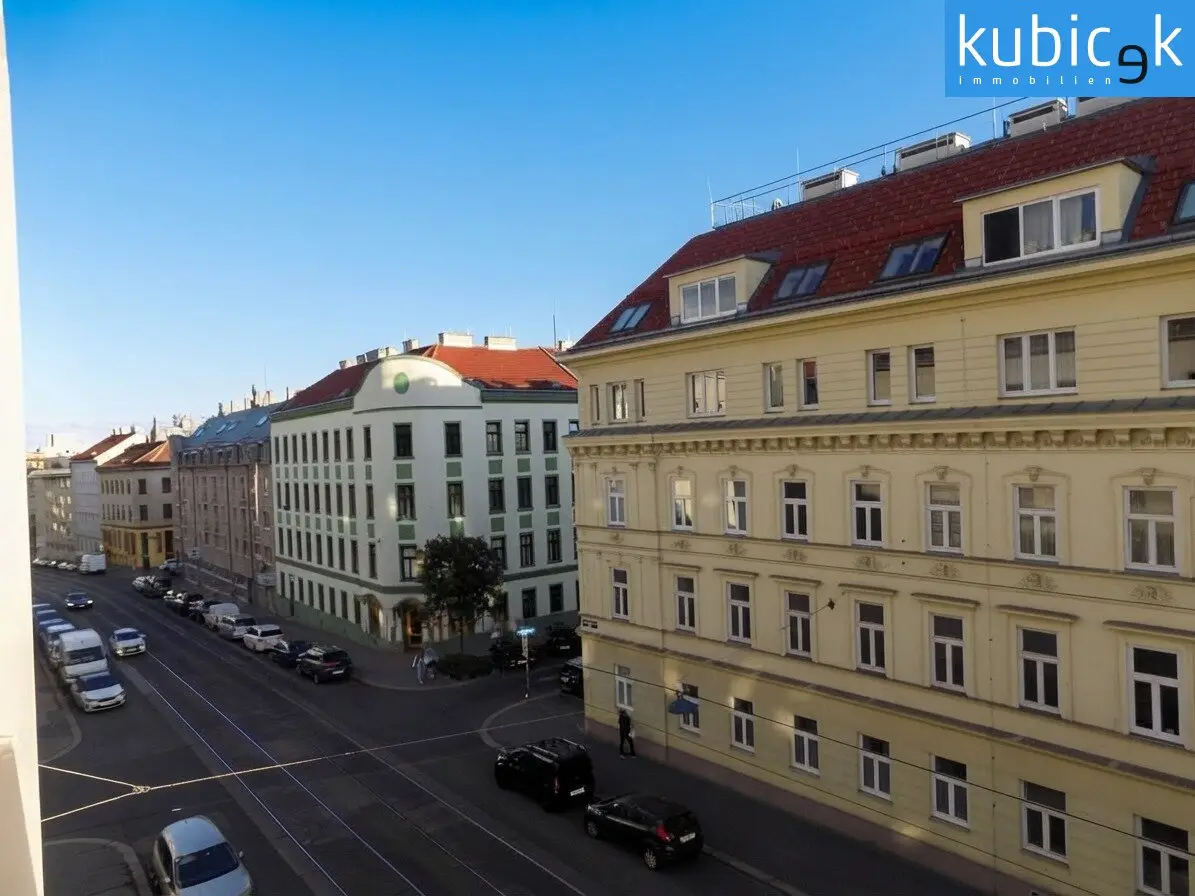 Spacious apartment with great potential in an attractive location