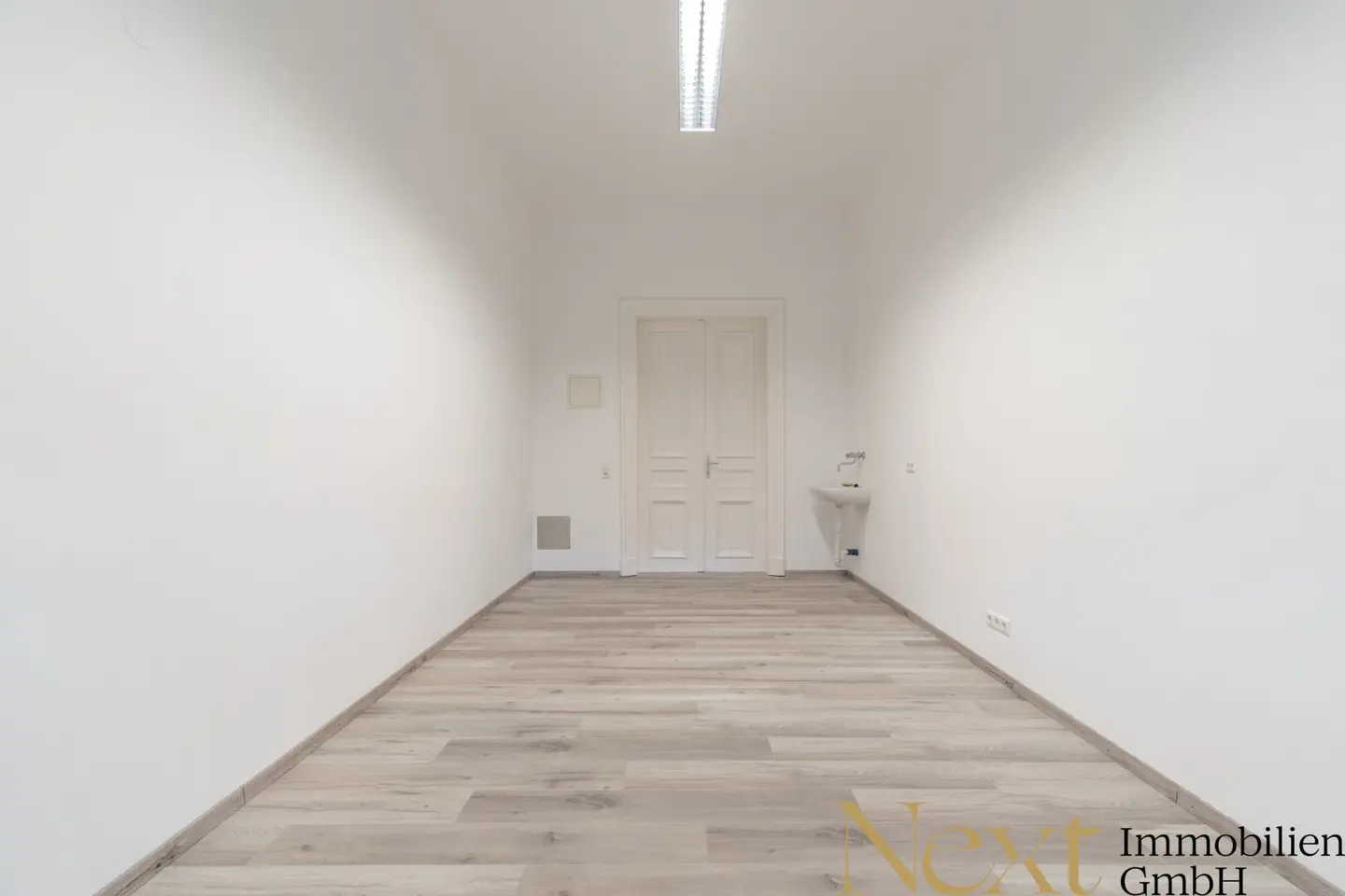 Practical office/practice space for rent in prime location of Melk