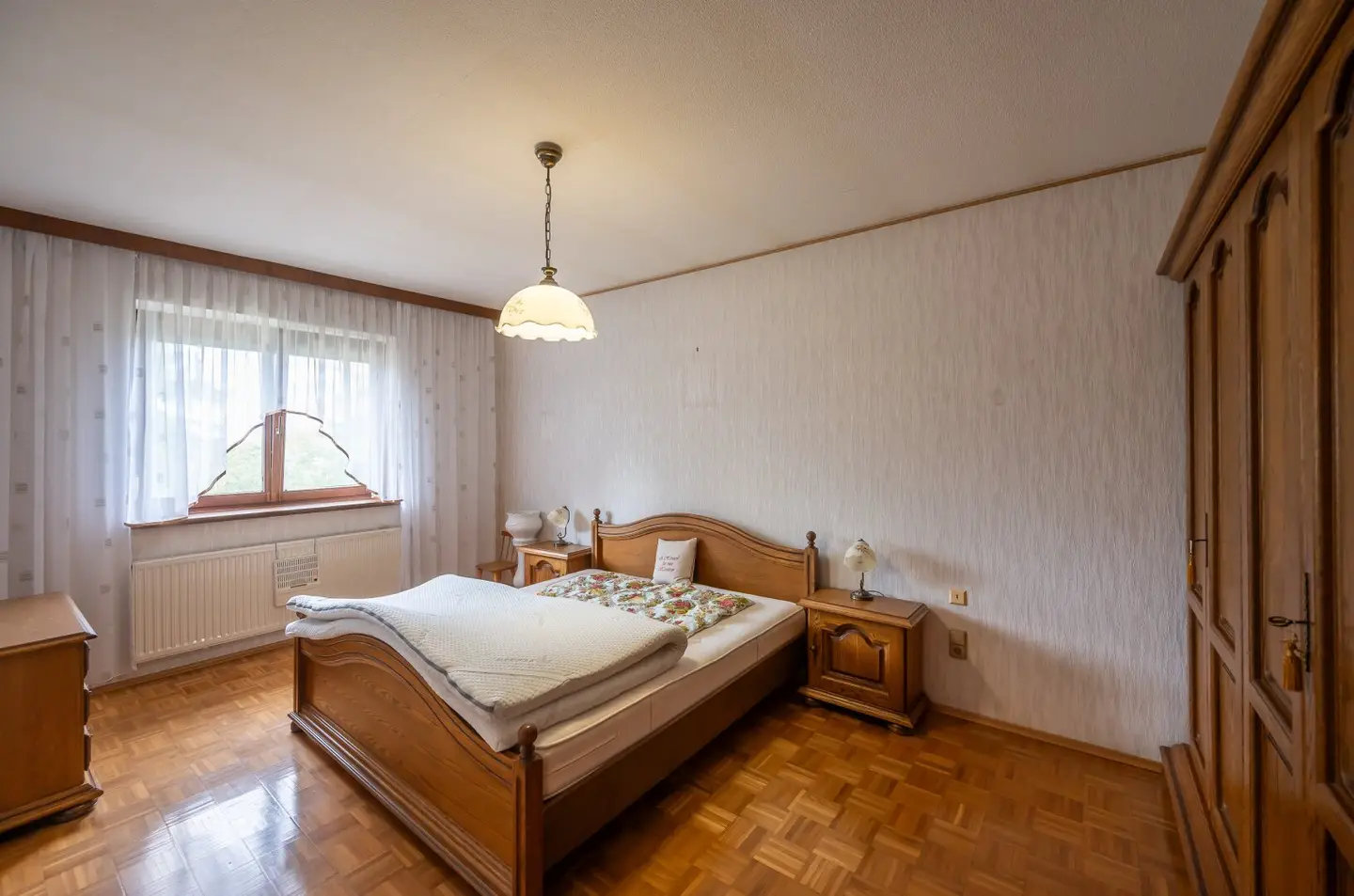 Sonnige Ruhelage - Einfamilienhaus mit 3.288 m² Bauland-Grundstück in St. Andrä-Wördern