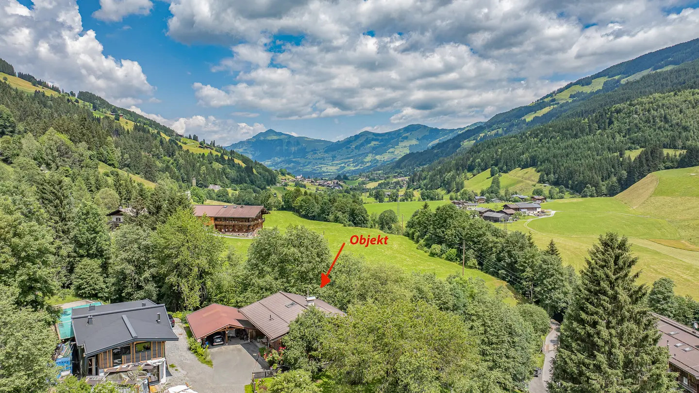 Idyllic apartment with large garden and high privacy