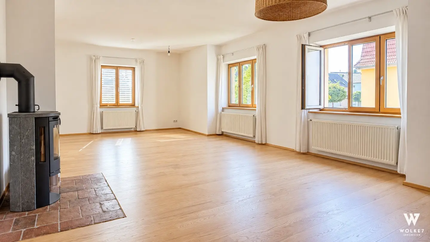 Single-family house | 5 rooms | Garage, lots of space, renovated and lovingly maintained