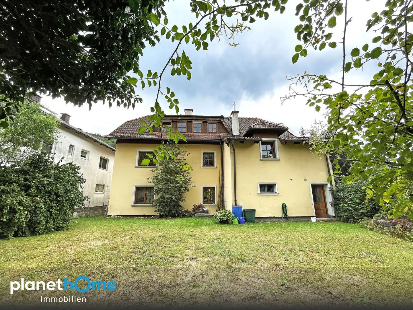 Family apartment flexible to divide and close to nature