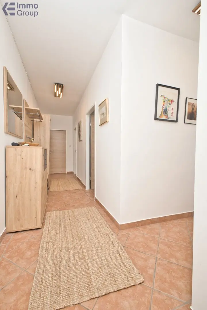 Attractive 2-room condominium in Wels for sale