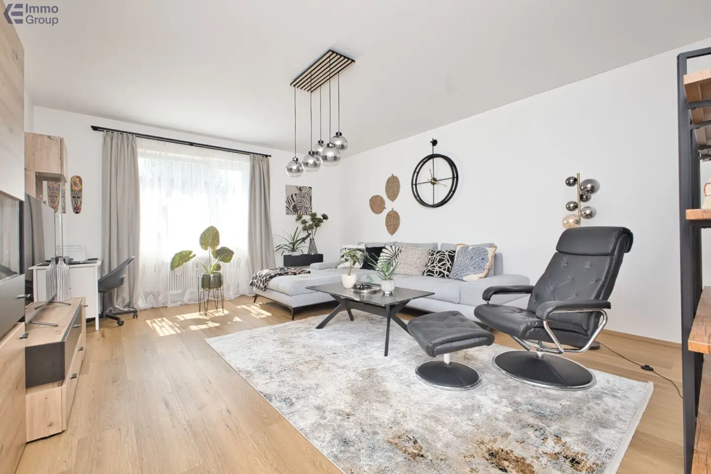Attractive 2-room condominium in Wels for sale