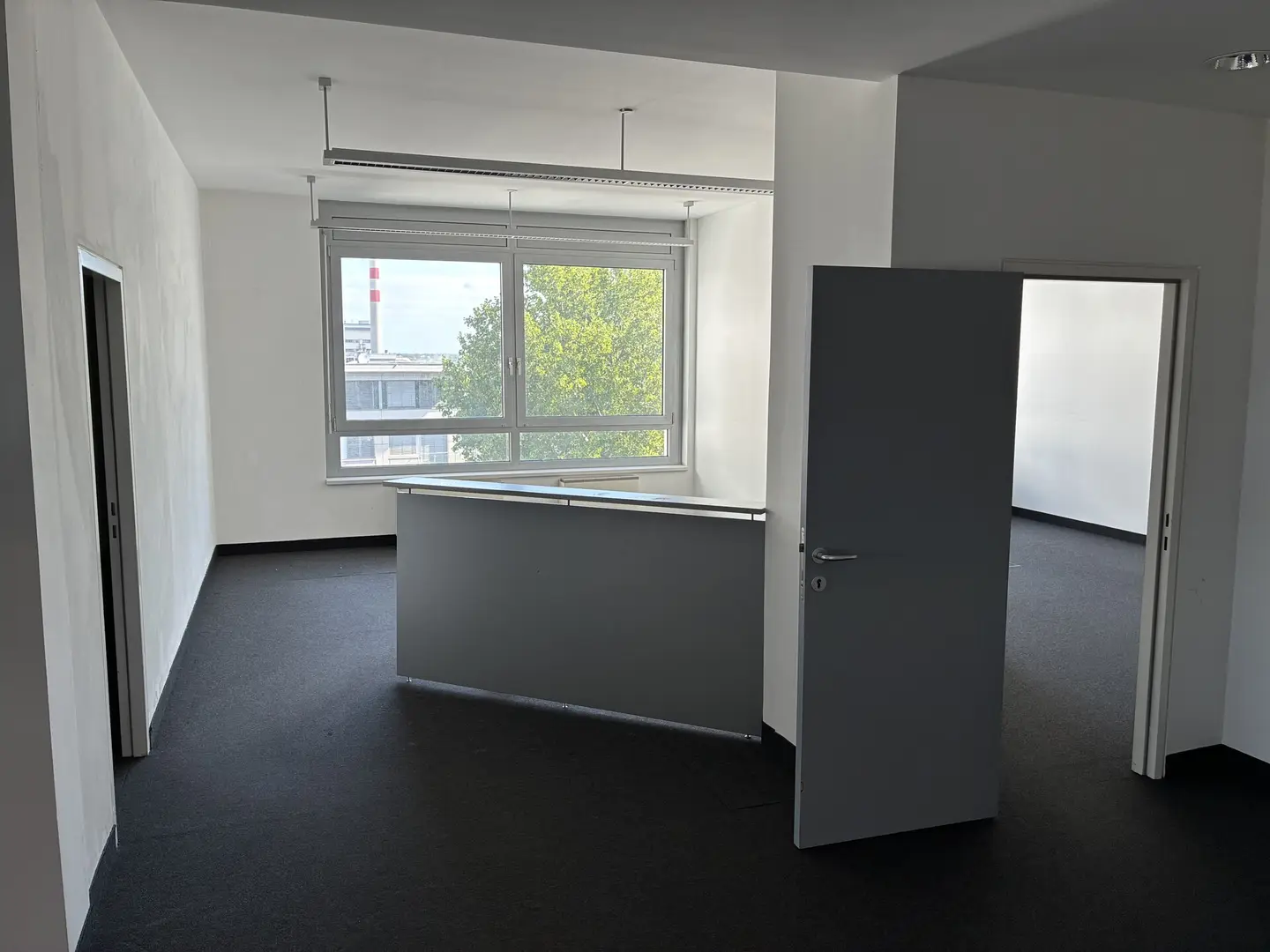 Concorde Business Park modern loft apartment with conference rooms
