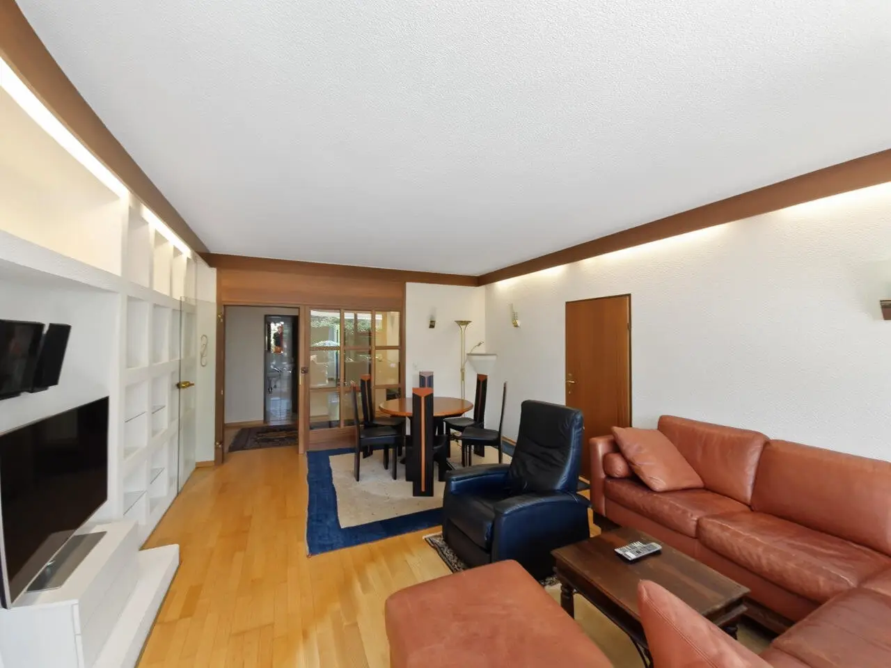 Quiet Erdgeschosswohnung with private garden