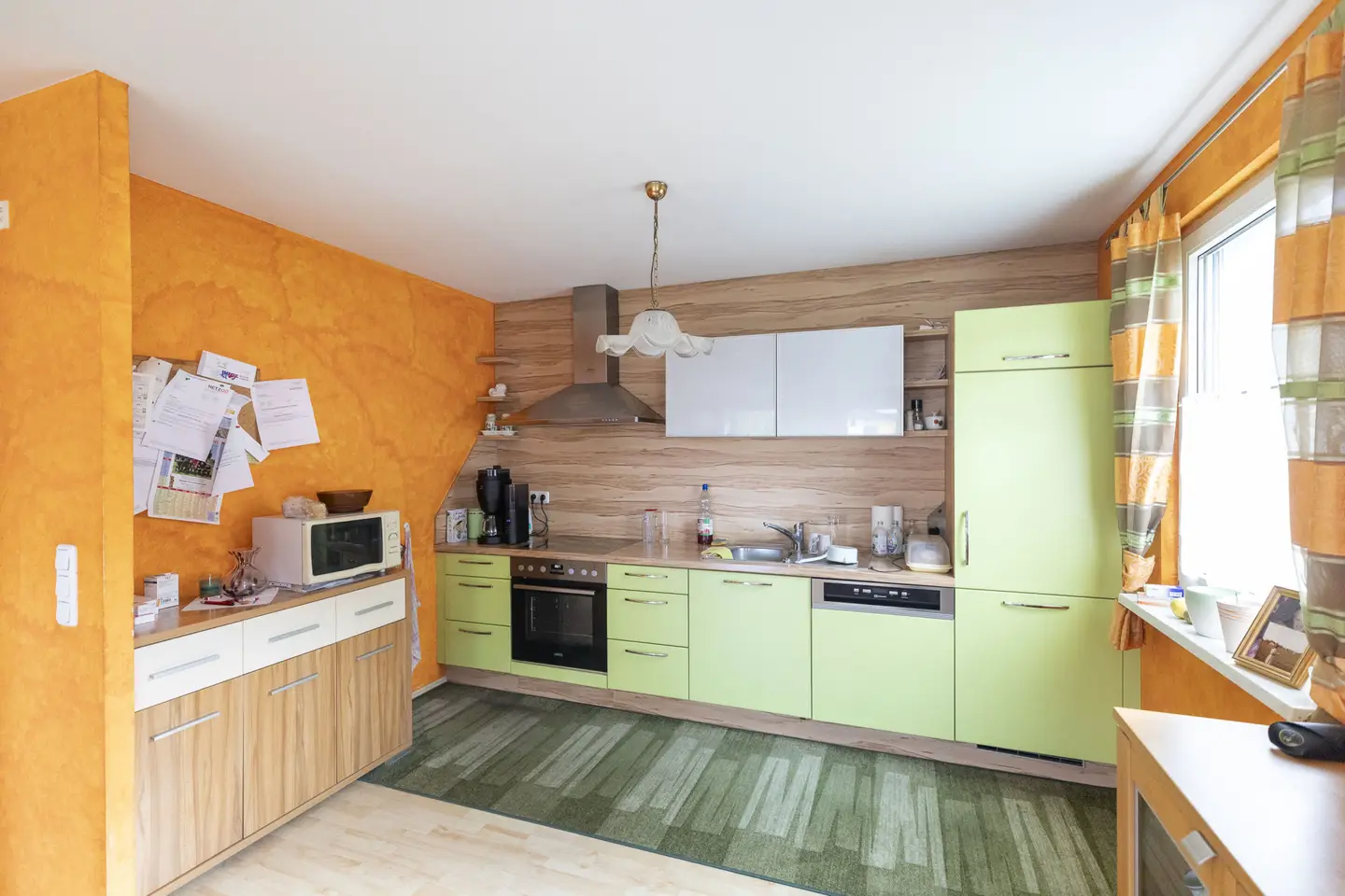 Quiet family apartment with spacious garden