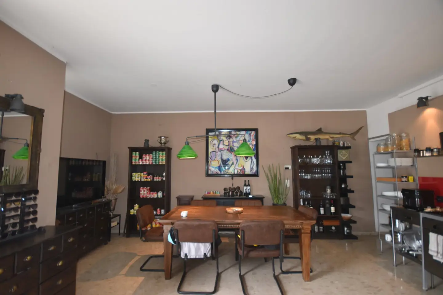 SCHALLMOOS - Unique studio/office with residential possibility and car parking space near the train station