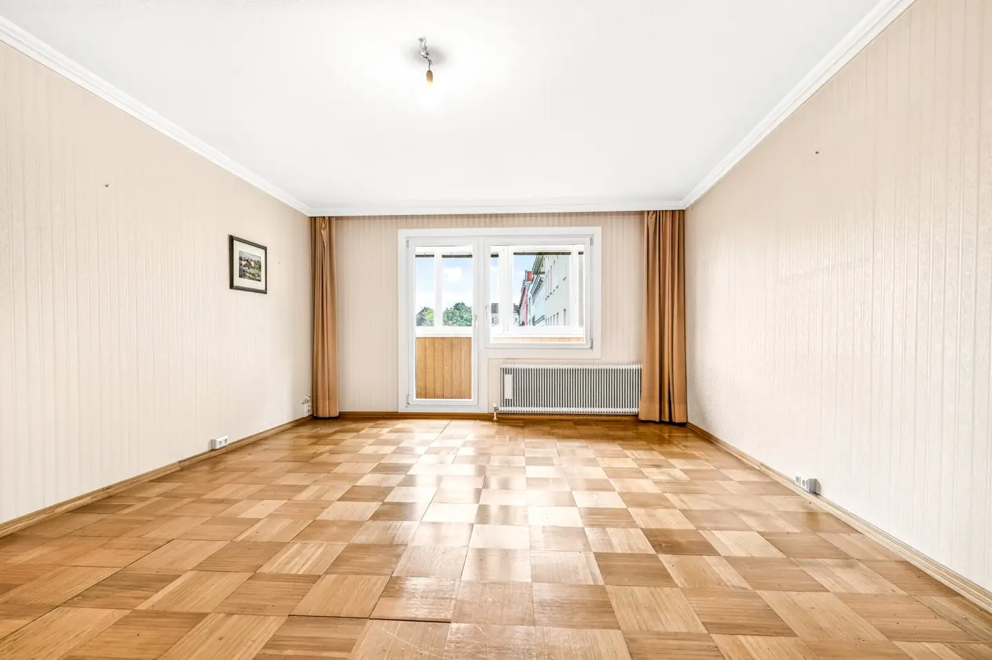 Familie oder WG: 5 einzeln begehbare Zimmer auf ca. 123 m², U-Bahn-Nähe
