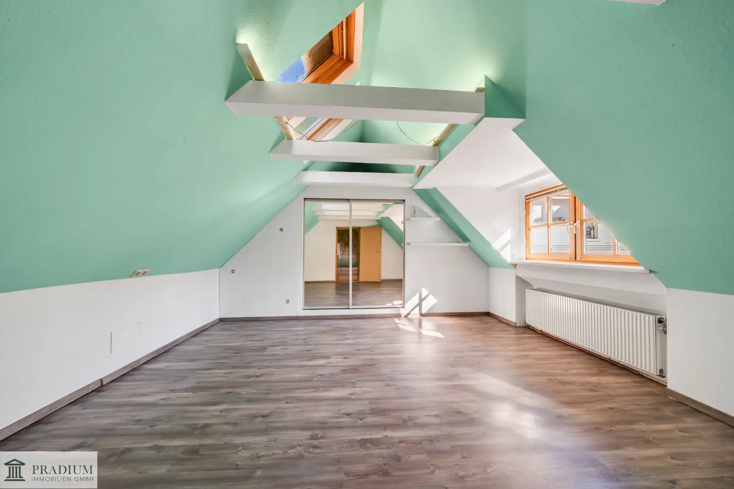Für Altbau-Liebhaber: geschichtsträchtiges Stadthaus in Bestlage von Baden