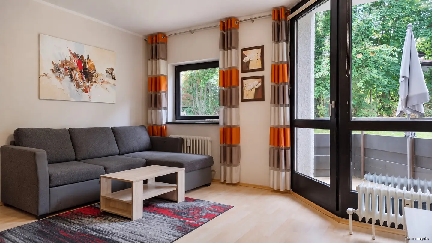 Cozy compact Wohnung with mountain view and balcony