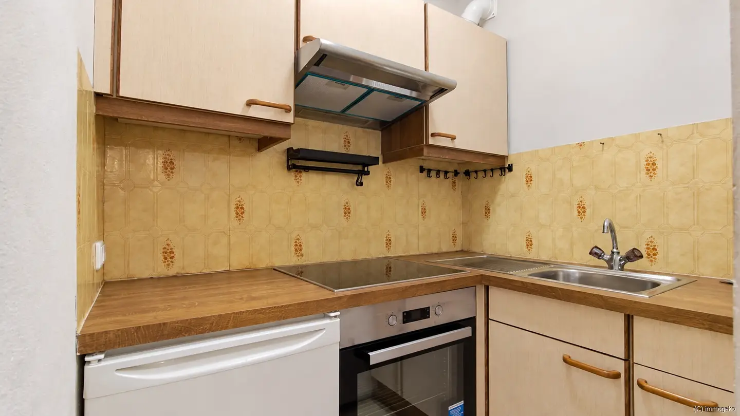 Cozy compact Wohnung with mountain view and balcony