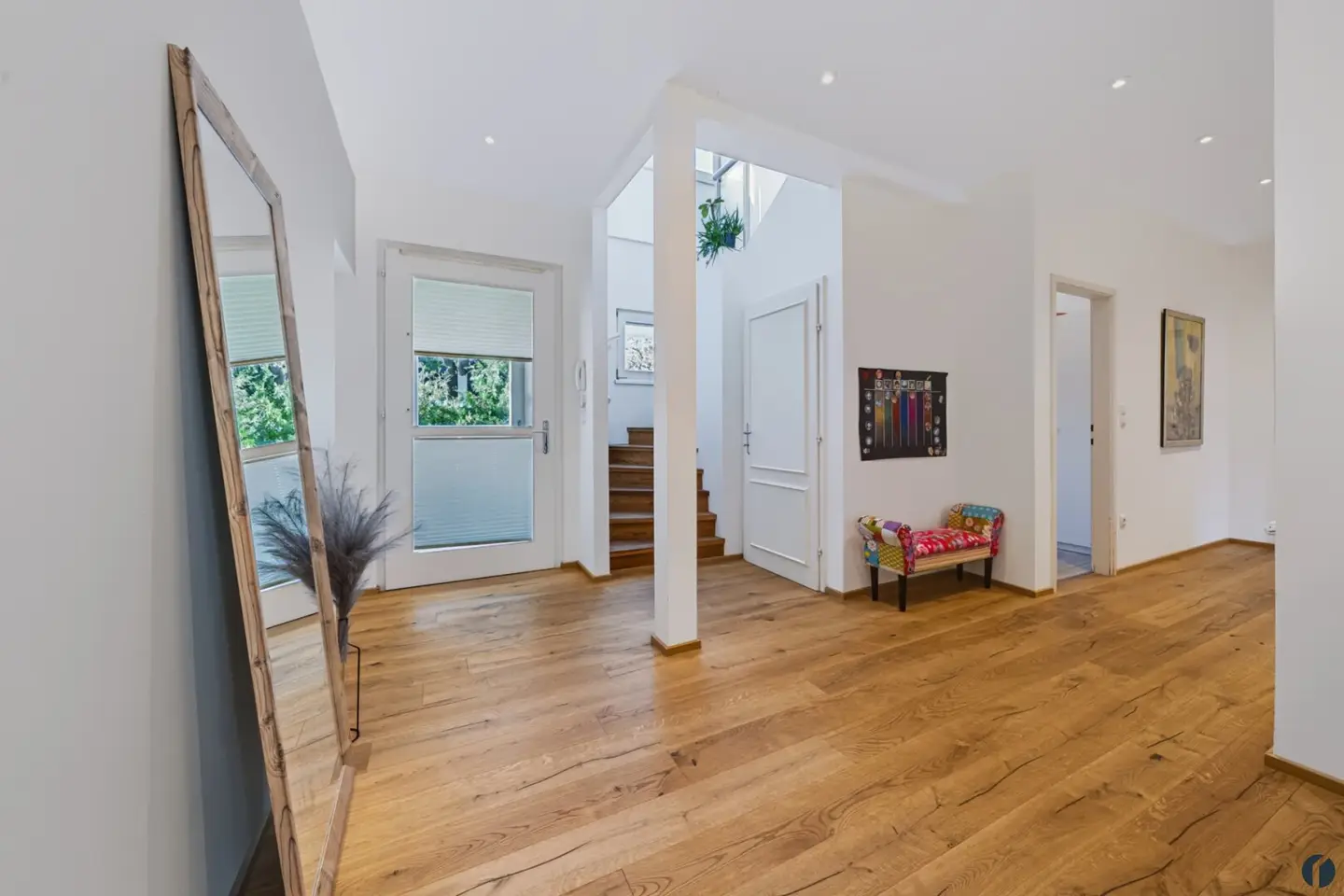 Exceptional private estate with park-like garden &amp; Bio.design pool – exclusive living in Mauer