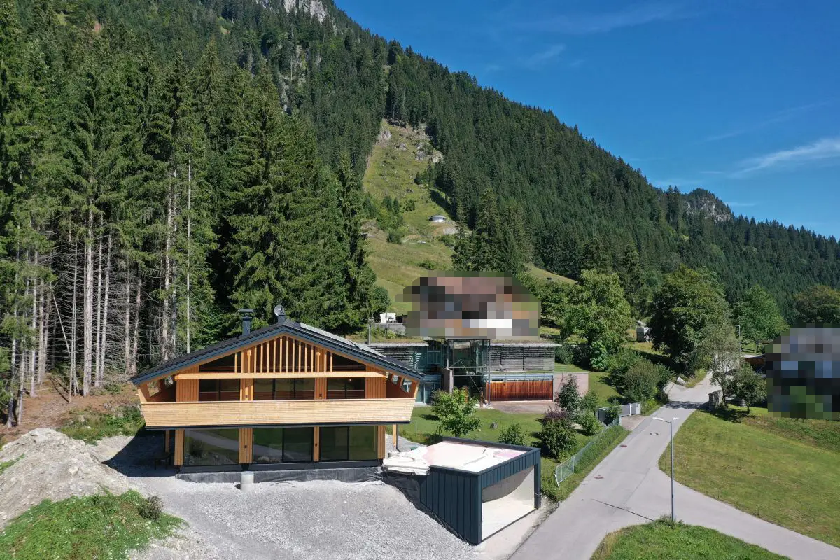 Family apartment on forest edge with sunny terrace