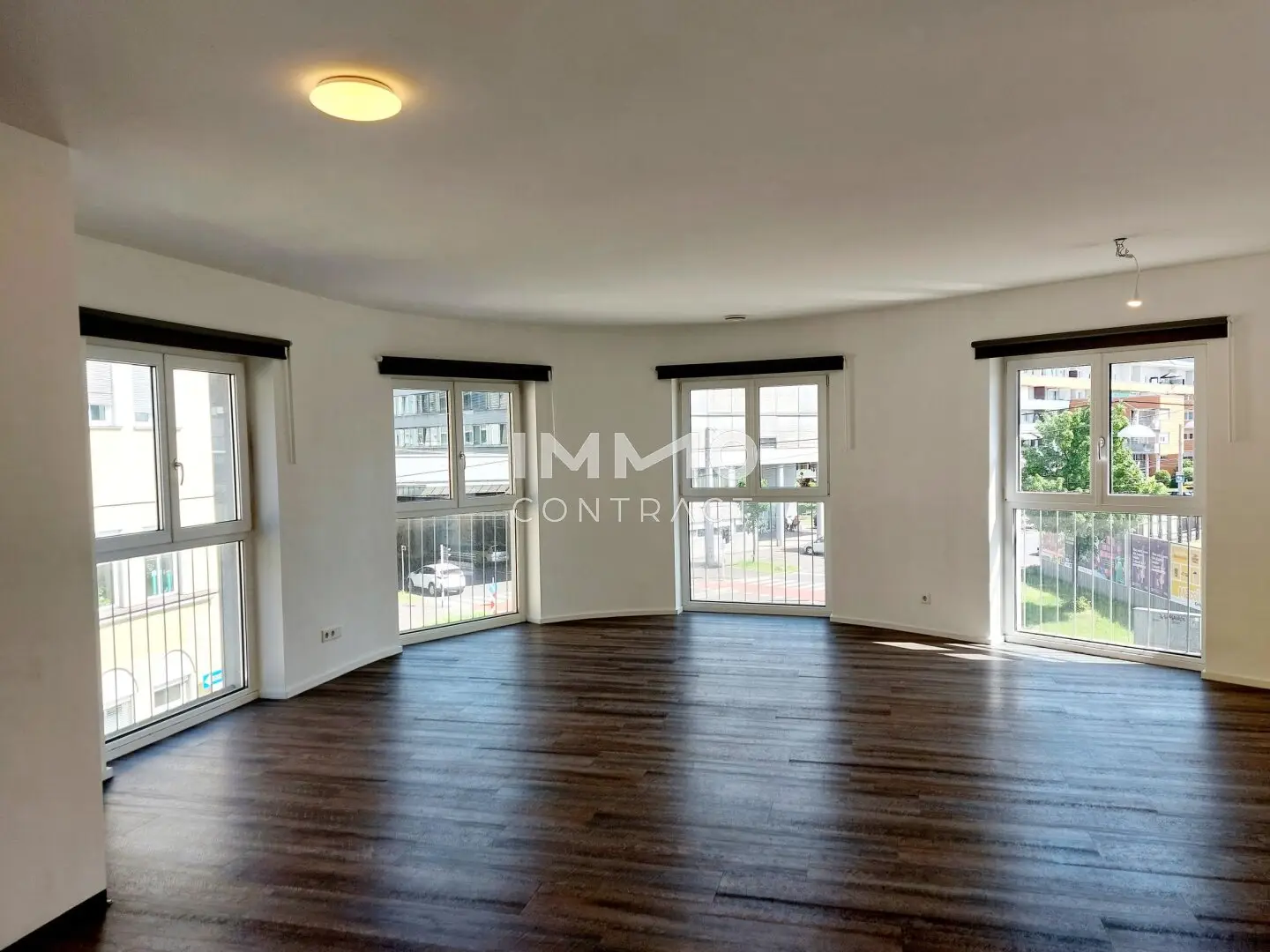 **NEUER PREIS ** Elegante 2-Zimmer Loft-Wohnung in der Raimundstraße zu vermieten ( inkl. Heizkosten-Akonto)