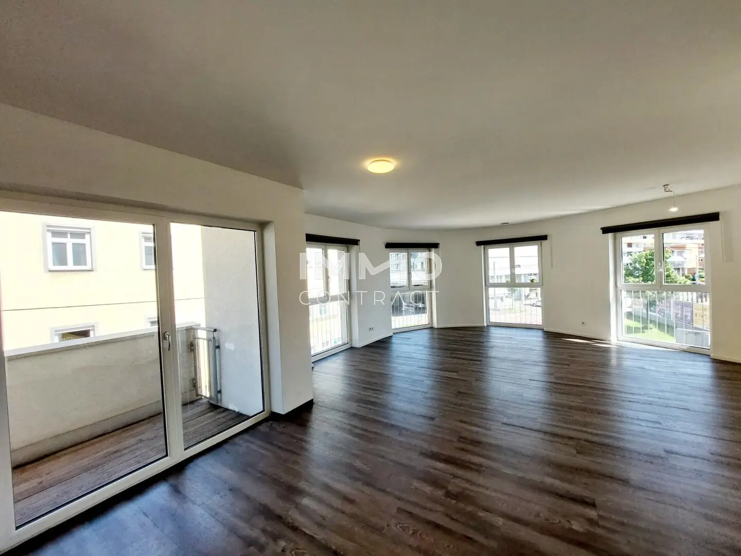 **NEUER PREIS ** Elegante 2-Zimmer Loft-Wohnung in der Raimundstraße zu vermieten ( inkl. Heizkosten-Akonto)