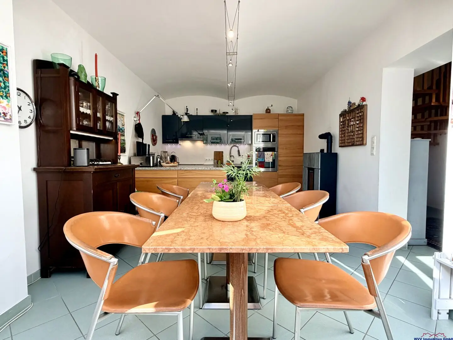 Living between history and nature - Vienna around the corner with studio, private forest and proximity to the S-Bahn