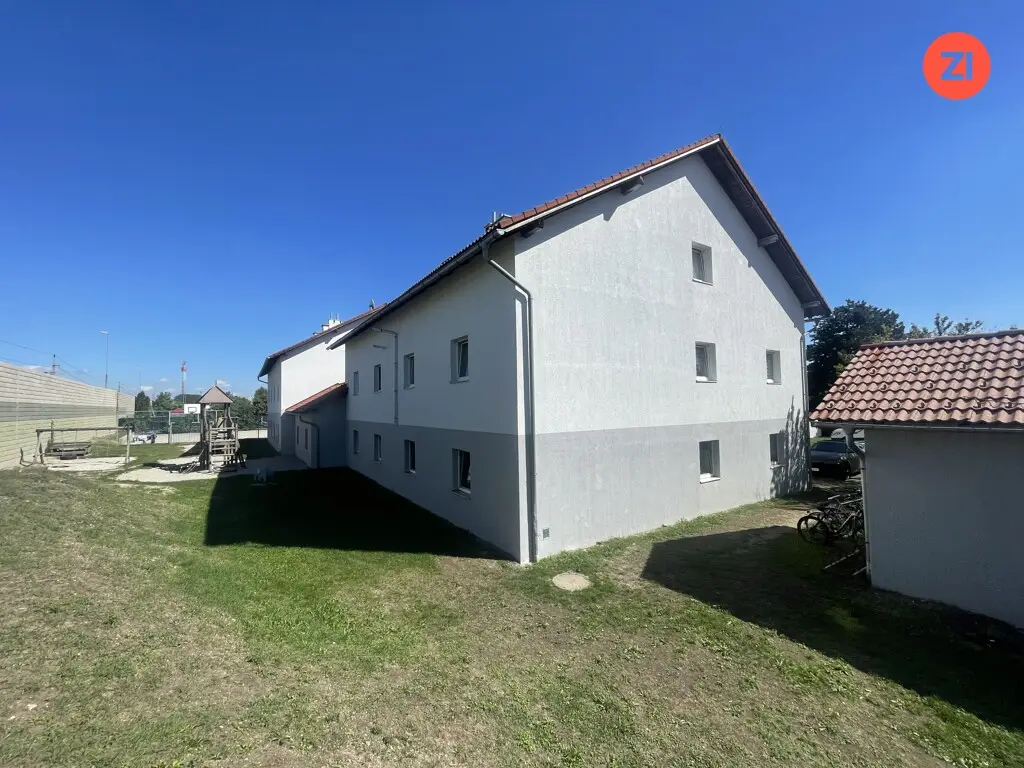 Anlegerwohnung in Bahnhofsnähe mit Freiparkplatz