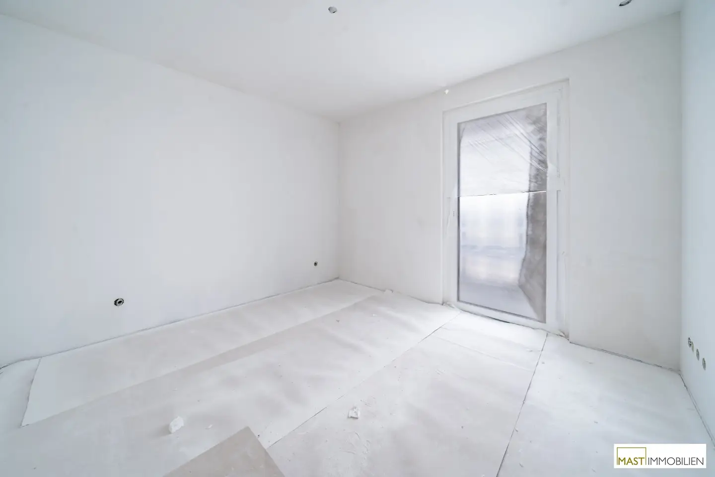 4. Stock - 2-Zimmer Wohnung ab Dezember!