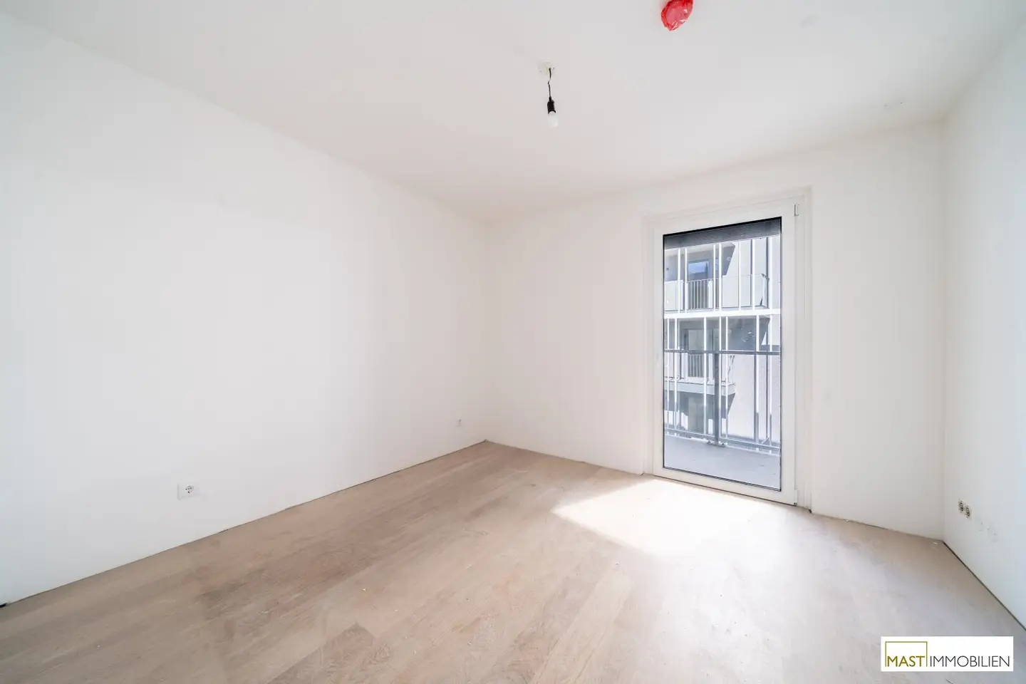 4th Floor - 2-room apartment from December