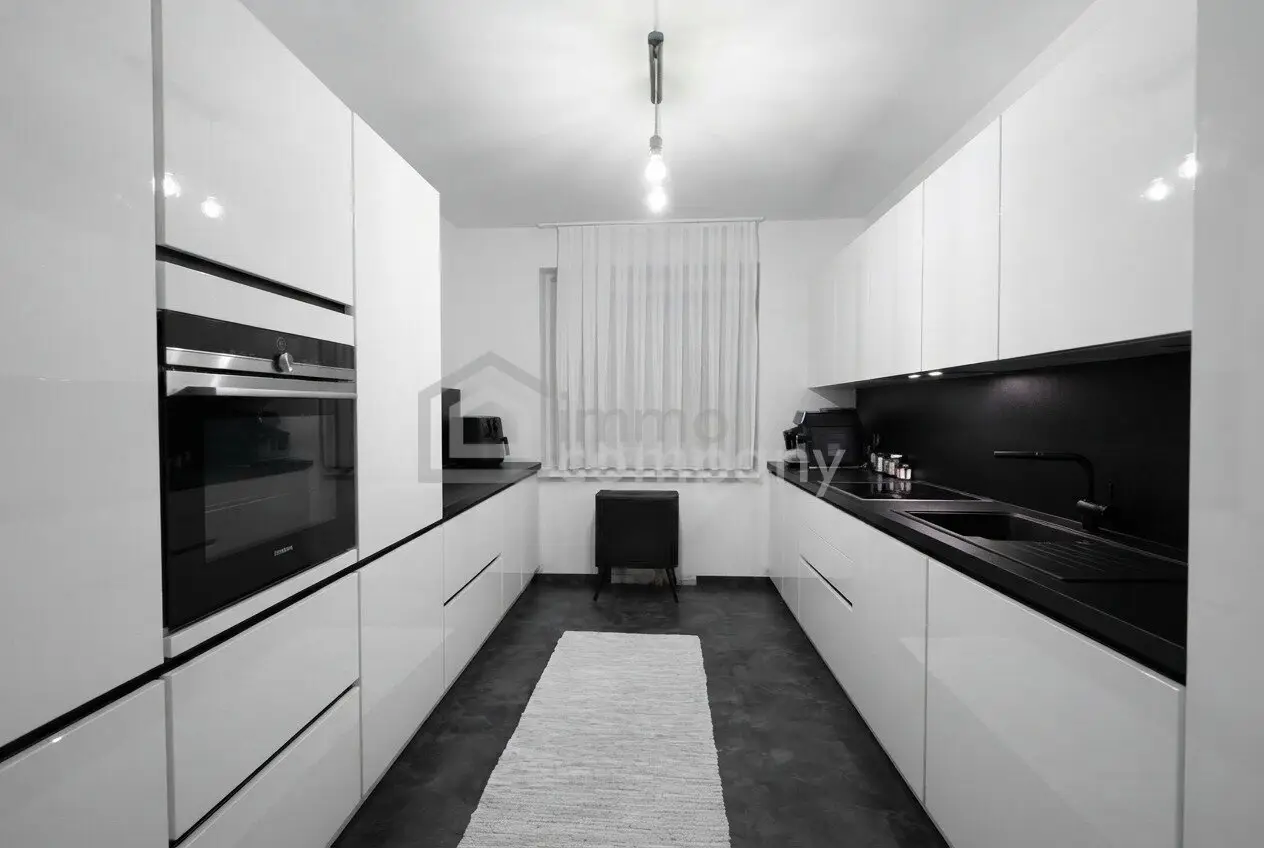 Design meets Elegance: 4-room Apartment