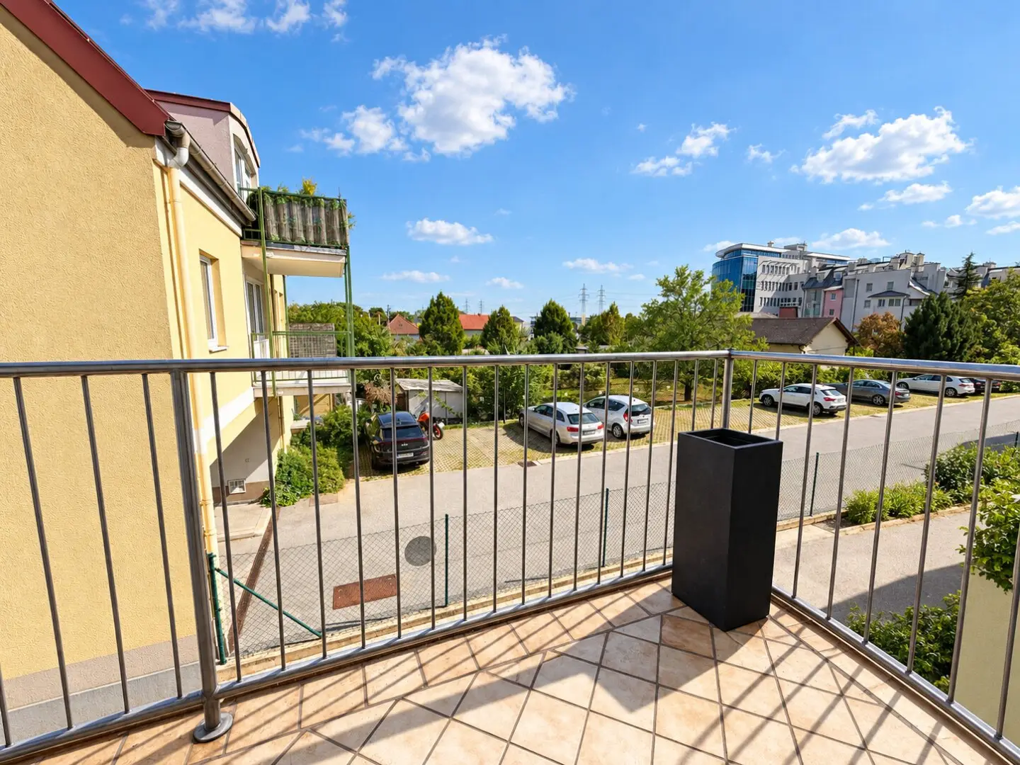 MAISONETTE-LIEBE | Wohnen auf 2 Ebenen | 3 Zimmer | Balkon | Garage