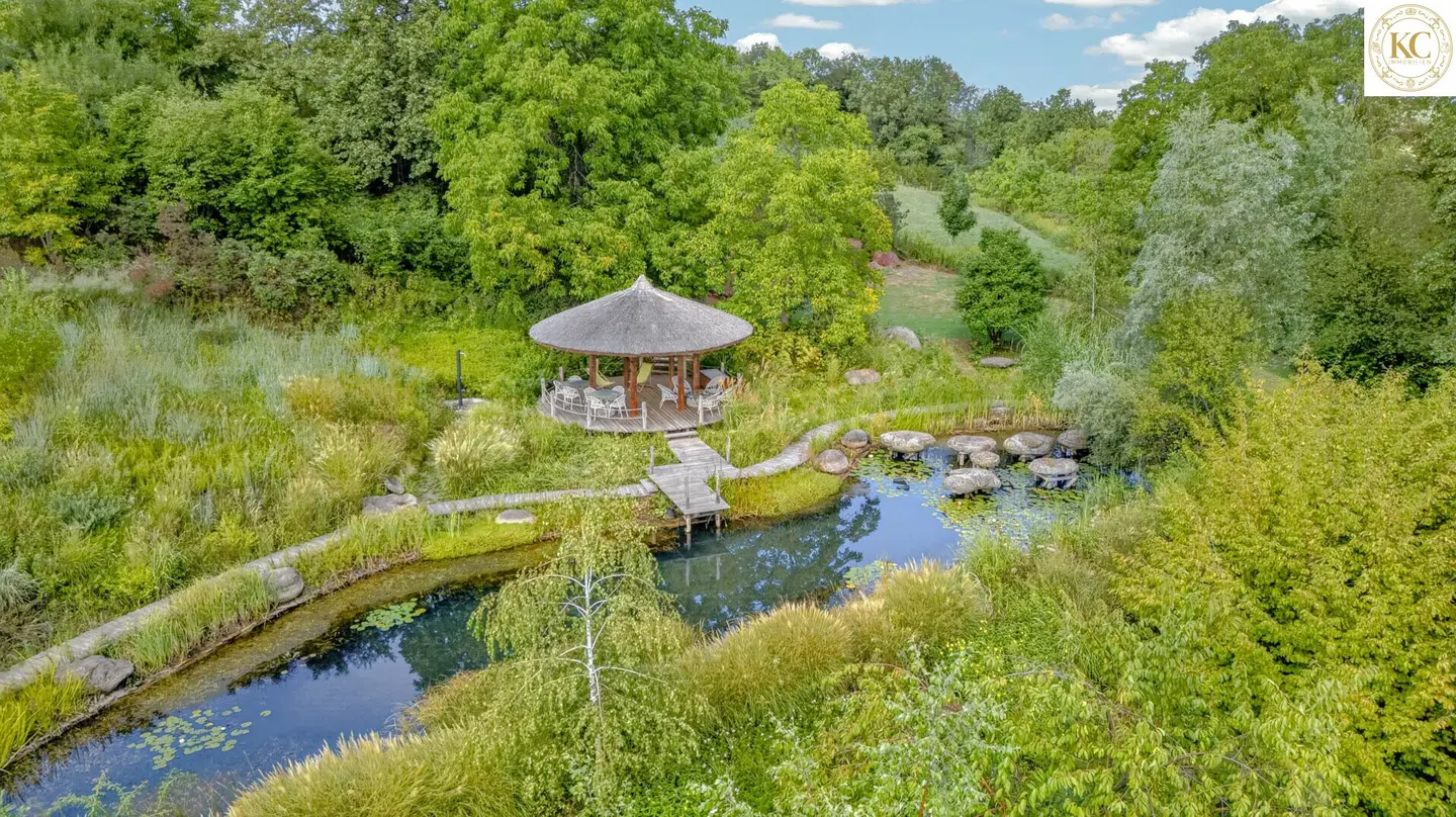 Unique Estate in Southern Burgenland – Residential House, Seminar House, Swimming Pond and Sculpture Park on approx. 63,000 m²