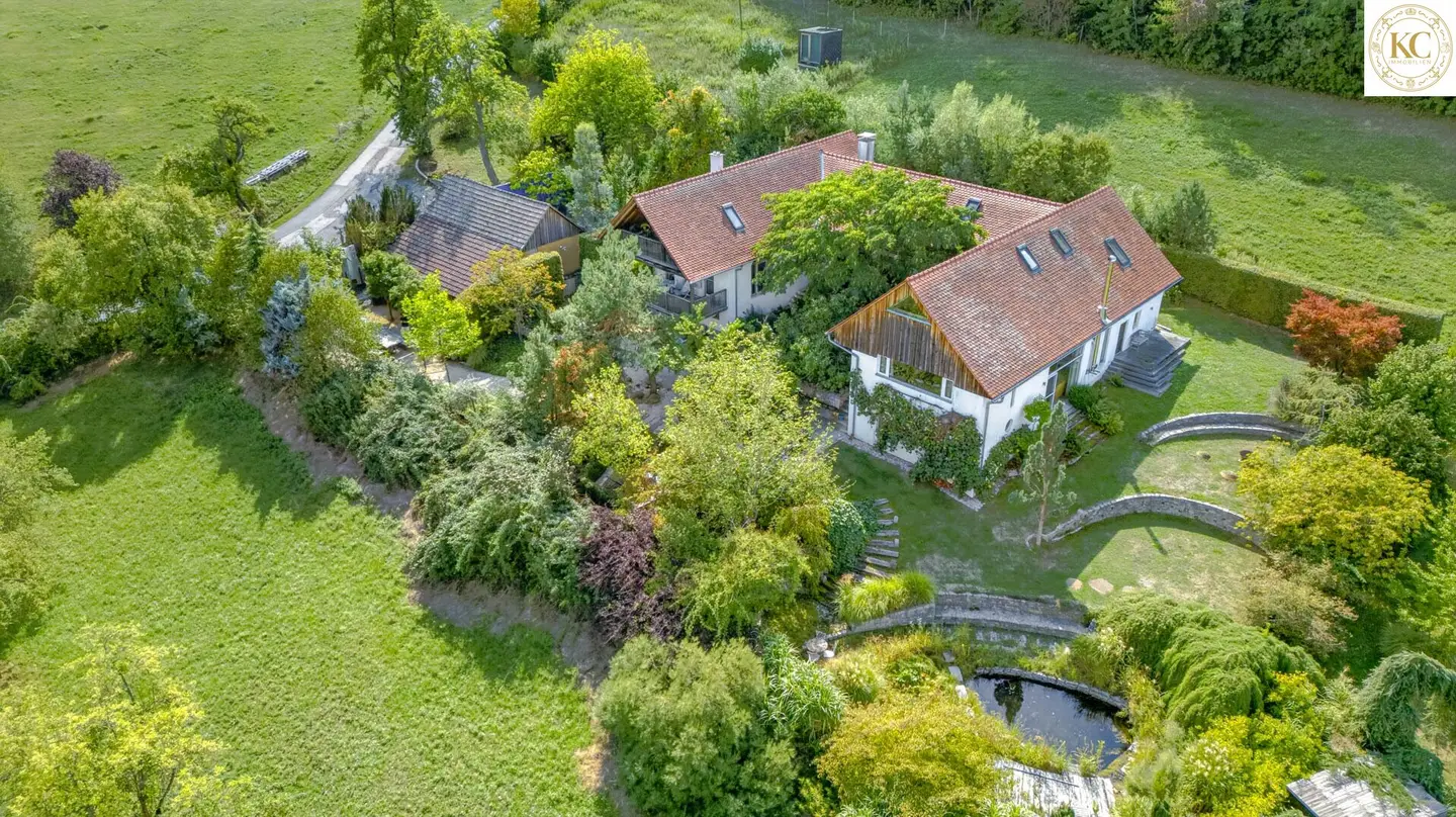 Unique Estate in Southern Burgenland – Residential House, Seminar House, Swimming Pond and Sculpture Park on approx. 63,000 m²