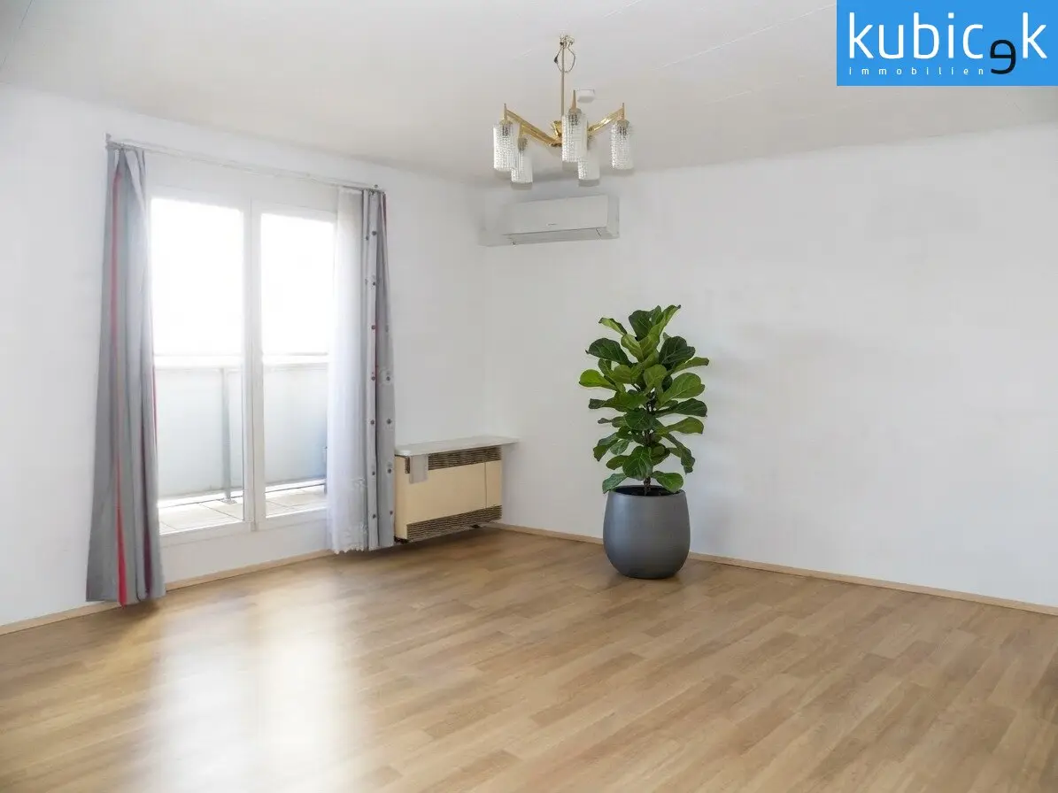 Attic studio with air conditioning and terrace near U2 Schottenring