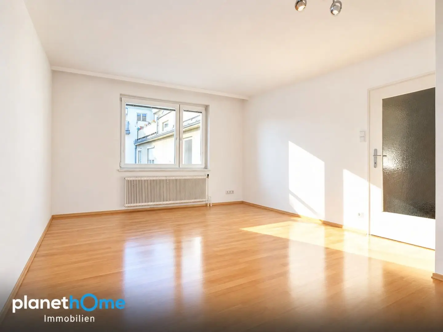 Lichtdurchflutete Wohnung mit ruhigem Innenhof