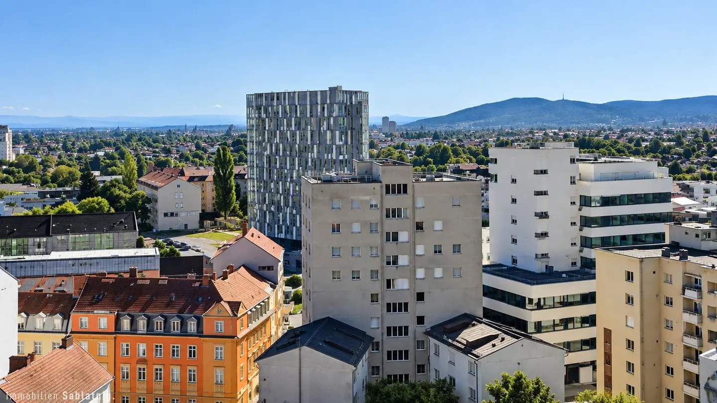 GRAZ AT YOUR FEET! 120 m² apartment with unique 360° panoramic view over the city