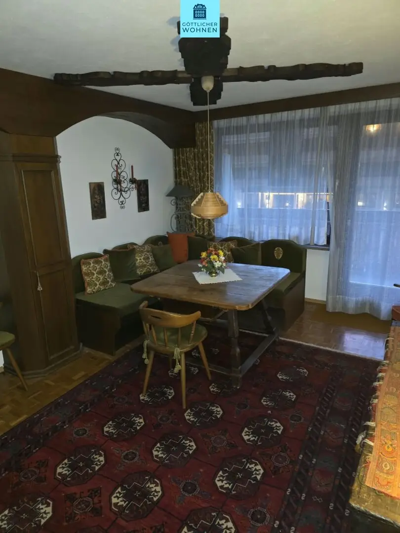 Compact holiday apartment with second residence zoning in central location of Kaprun