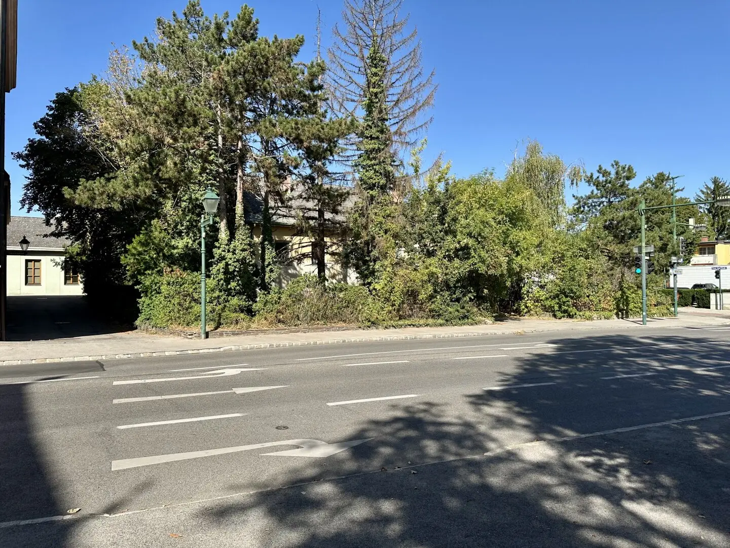 TOP prime location / Ideal for medical center / Developer plot in Maria Enzersdorf