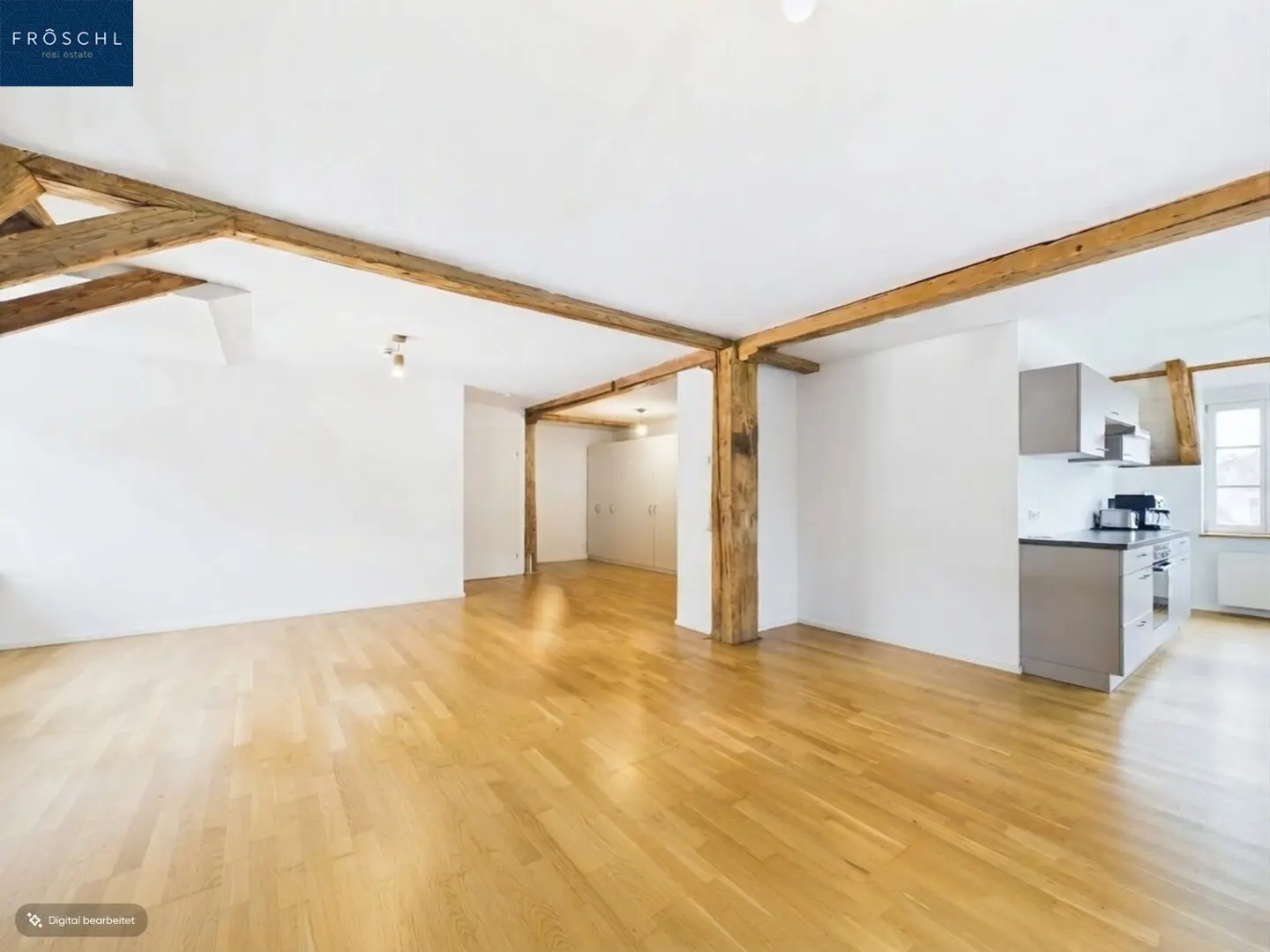 Historical charm meets Alpine country flair | 2.5-room apartment in Hall in Tirol