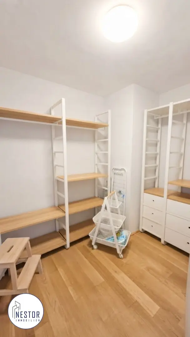 Bright 2-room apartment with loggia in the heart of Vienna