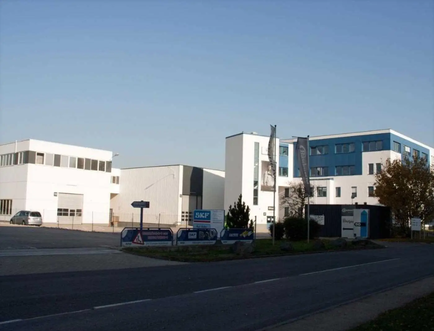 Gut angebundene Wohnung mit Aufzug und Parkplätzen
