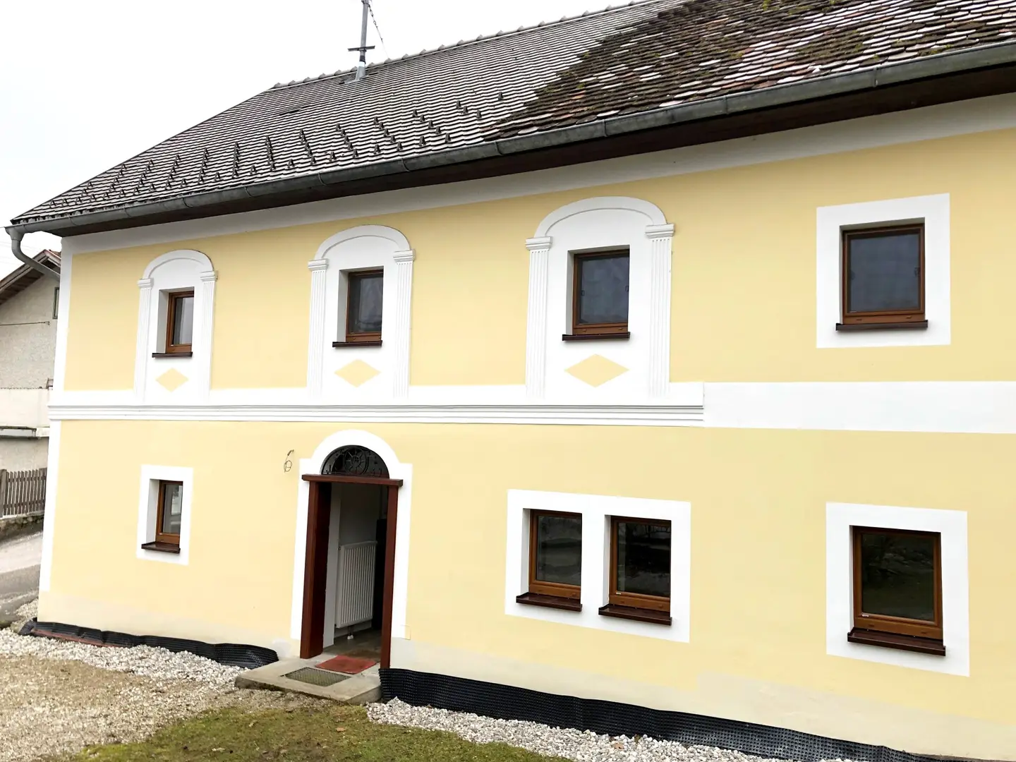 Sanierte Erdgeschosswohnung mit Garten am Zentrumsrand